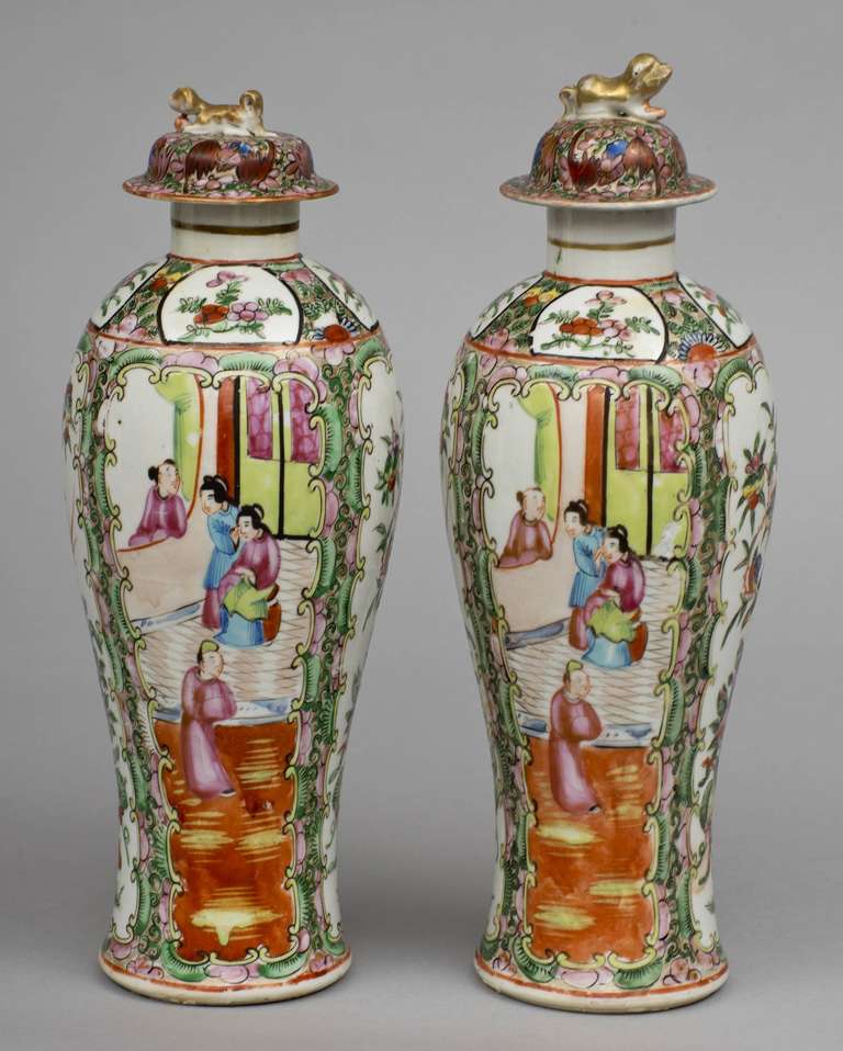 19th Century Pair of Chinese Canton Covered Vases
