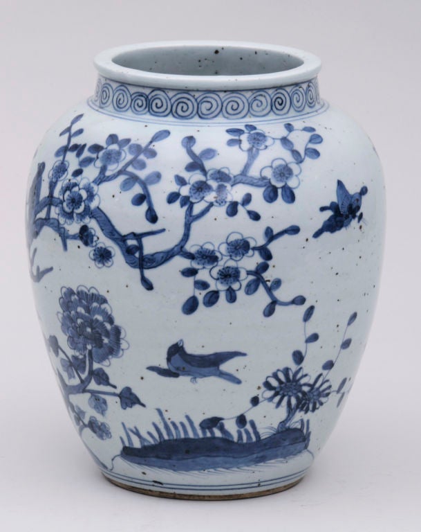 18th Century and Earlier Chinese Shunzhi Vase For Sale
