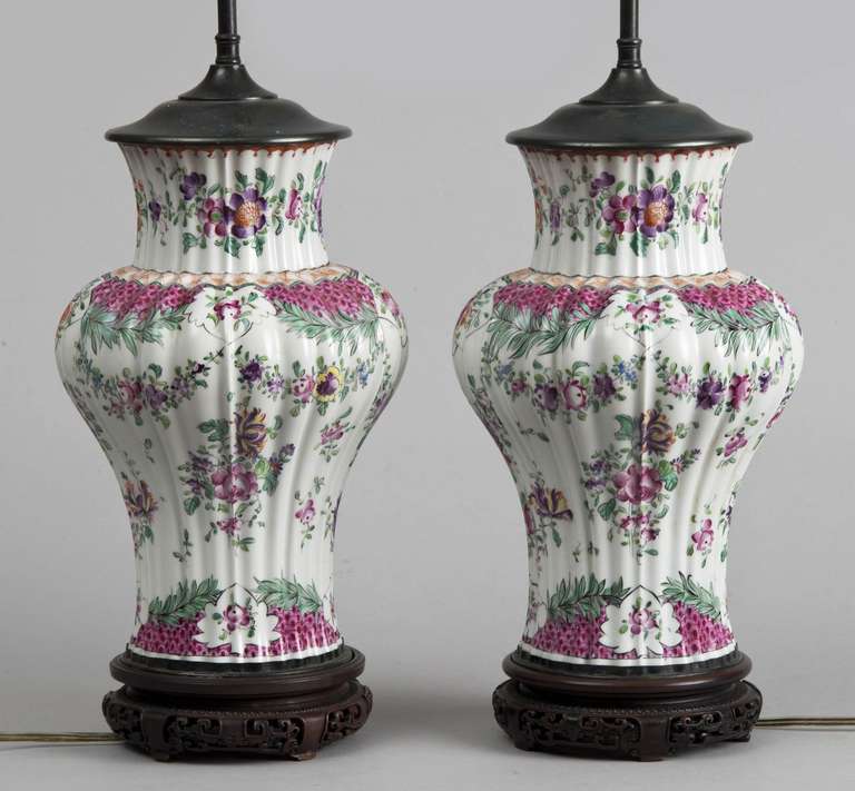 French Pair of Samson Porcelain Vase Lamps, circa 1880 For Sale