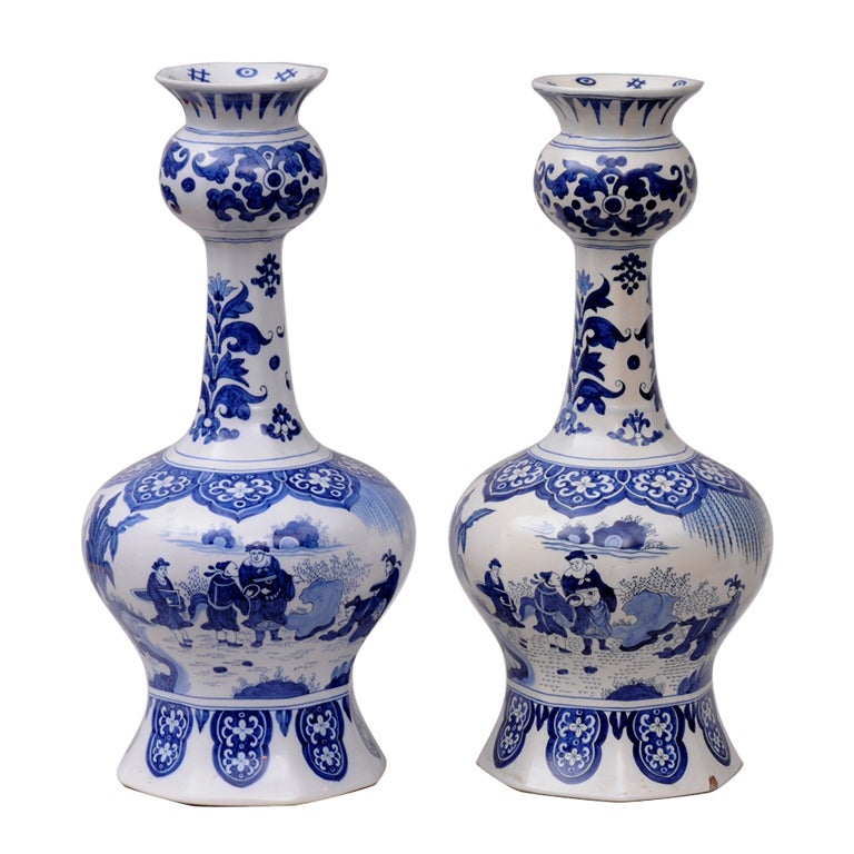 Dutch Pair of Delft Vases For Sale