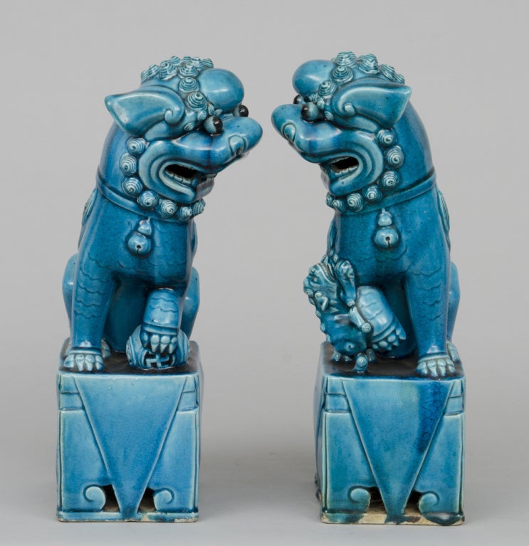 Chinese Pair Turquoise Foo Dogs In Excellent Condition In Sheffield, MA