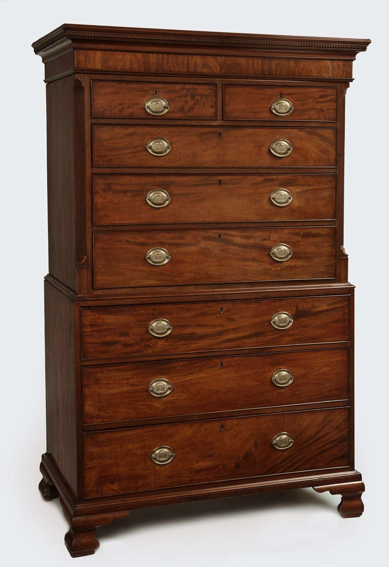 18th Century George III Chest on Chest In Excellent Condition In Sheffield, MA