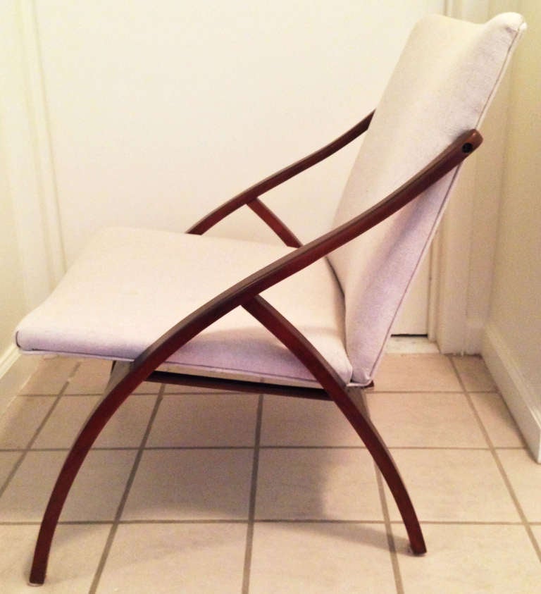 Modern Graceful Pair of Danish Lounge Chairs