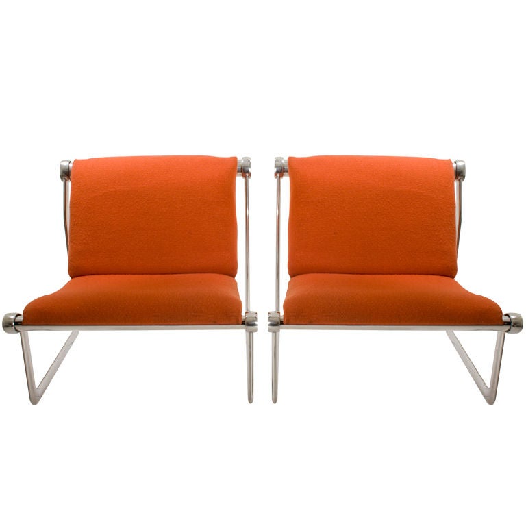 Pair of  Knoll Lounge Chairs - Model 2011 For Sale