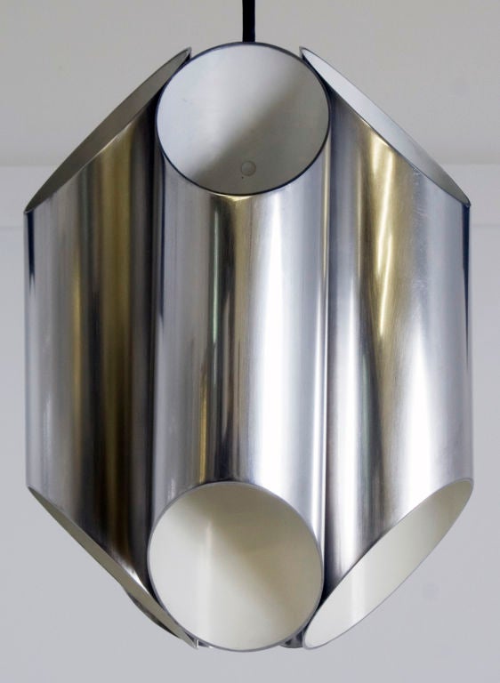 Aluminum Cylindrical Pendant Light