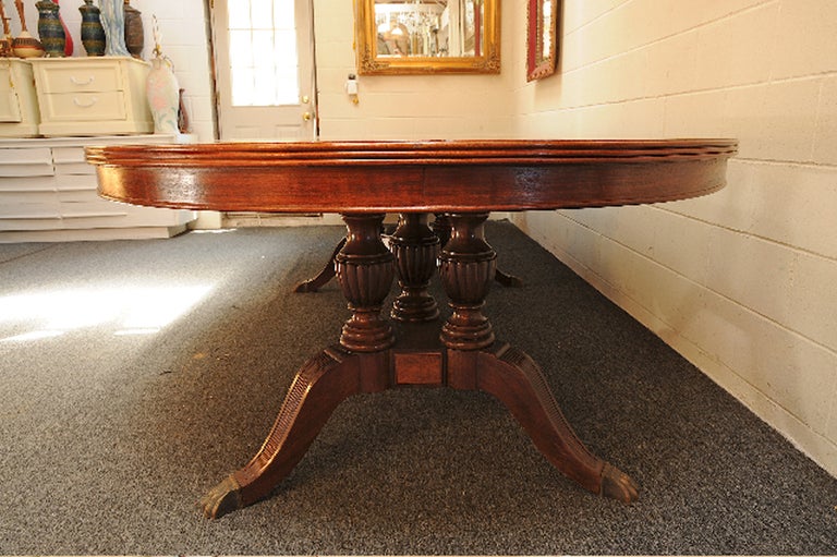 Monumental Stow & Davis Dining Table In Excellent Condition In Brooklyn, NY