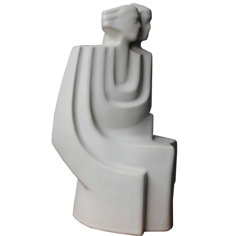 Art Deco Harris Pottery figurine of an embracing couple