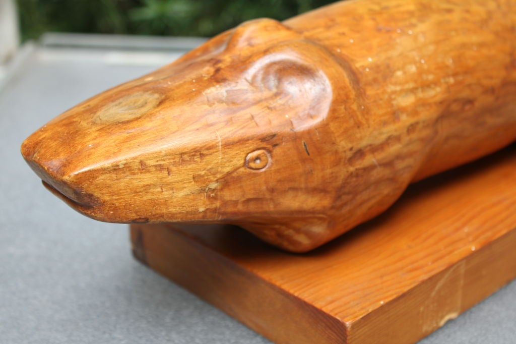 alligator wood carving