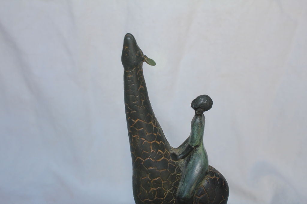 Zebrano Bronzo dell'artista del Colorado Craig Lehmann Giraffa con cavaliere africano in vendita