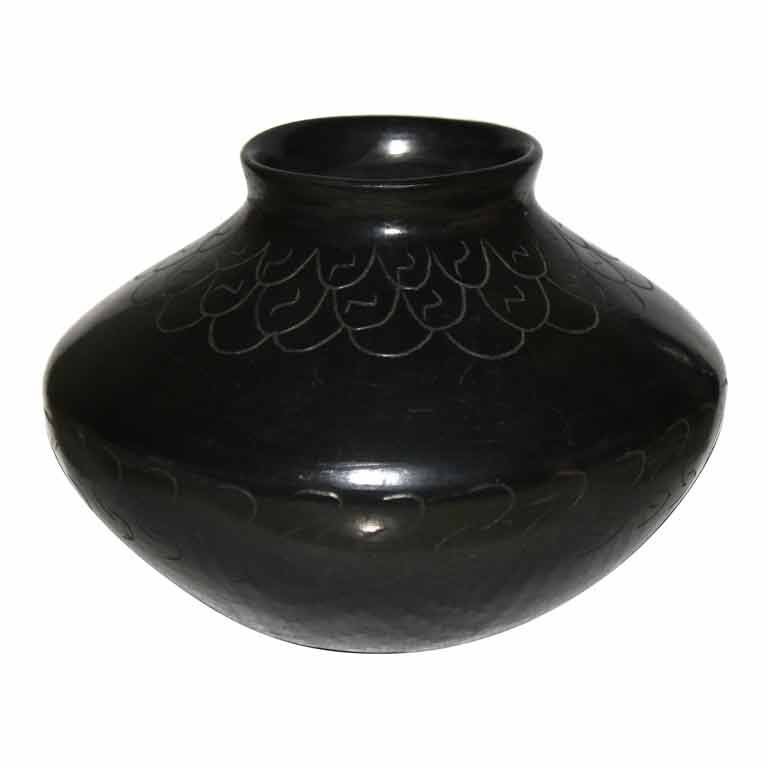 Black on black Mata Ortiz  pottery vessel signed Corona NM