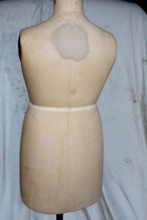 Early 20th century J.R. Bauman dress form or mannequin 1