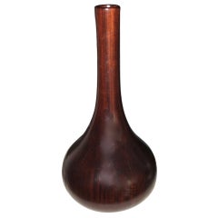 Artisan American Craftman
s hand turned vase