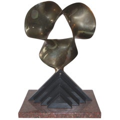 Sculpture Fred Schumm en bronze, bois et marbre, 1989
