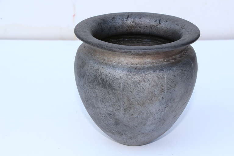 A nicely executed vase by the talented Potter Keith Munro. Signed on the base.