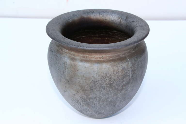 American Keith Munro pottery