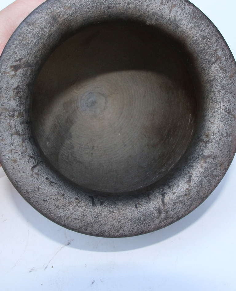 Keith Munro pottery In Good Condition In Palm Springs, CA