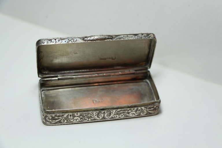 Russian 19th Century Silver Niello Pill or Snuff Box 3
