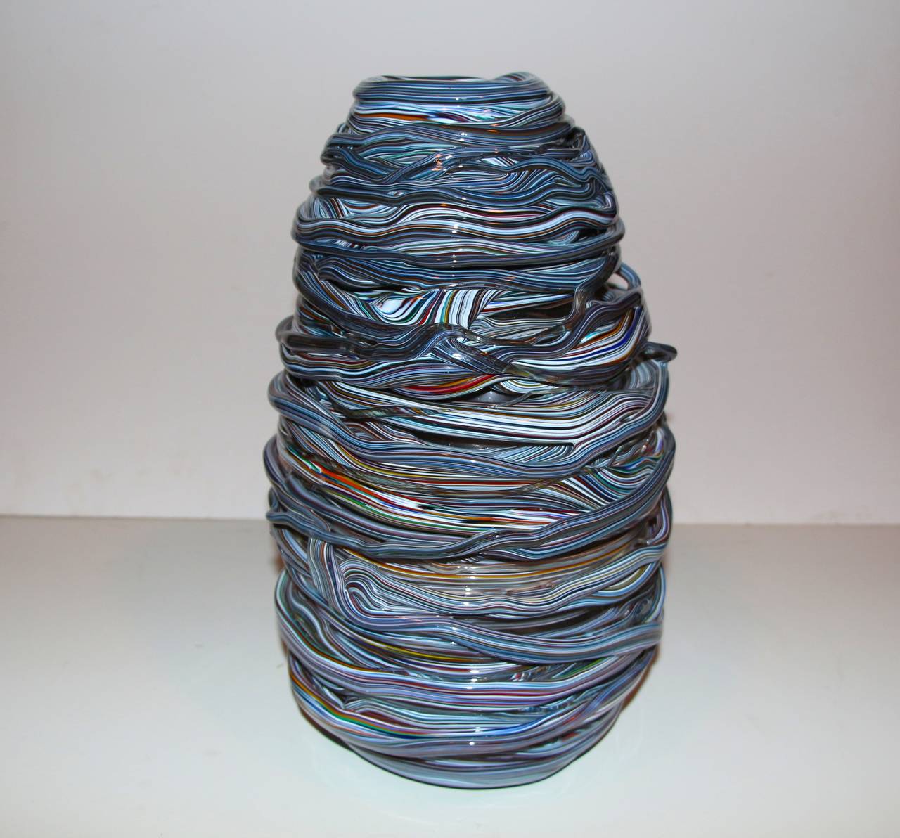 Fait main Soffio by Mini Forms Vase intéressant fait à la main en vente