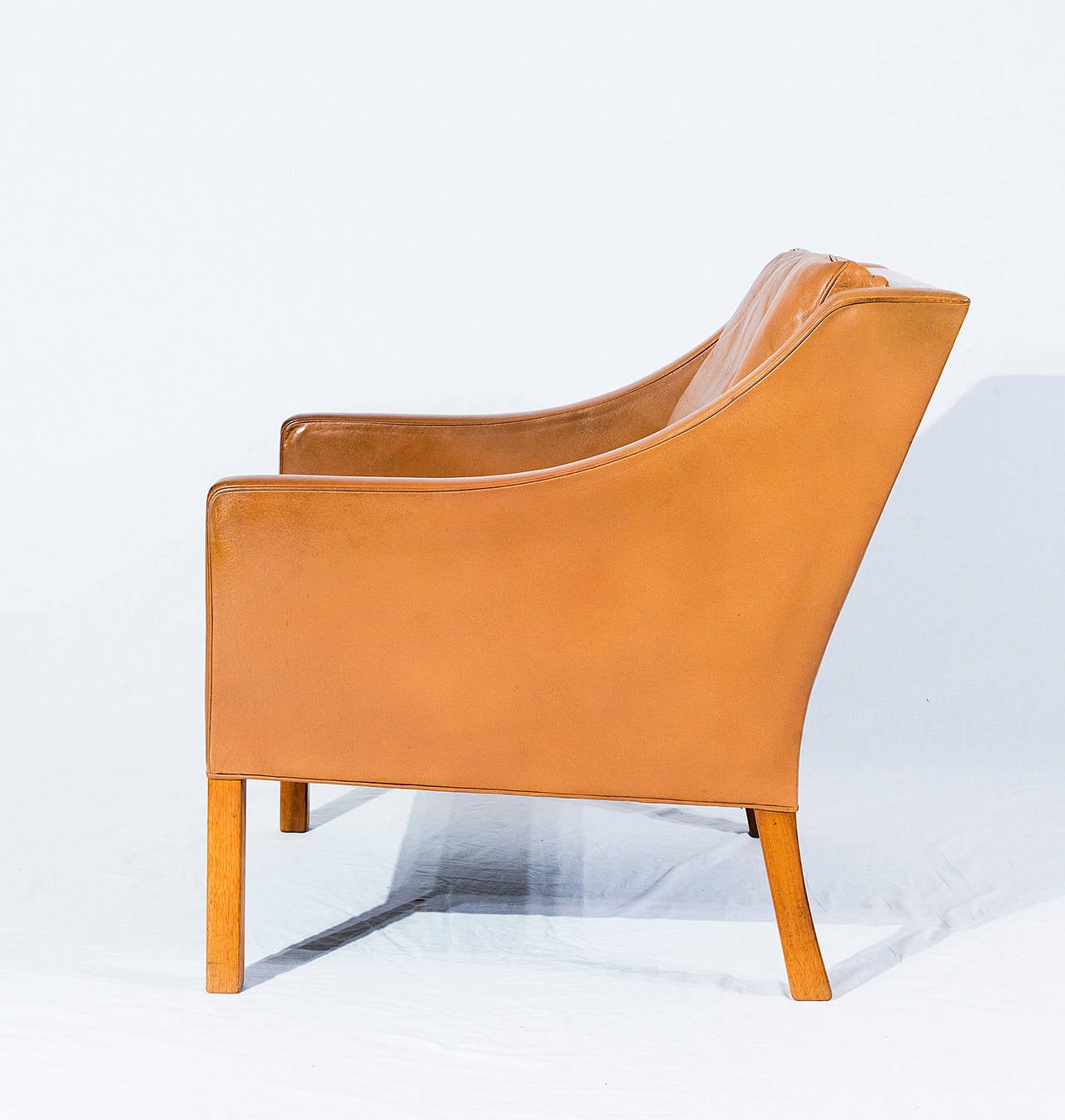 Scandinavian Modern Børge Mogensen Model No. 2207 Leather Lounge Chair