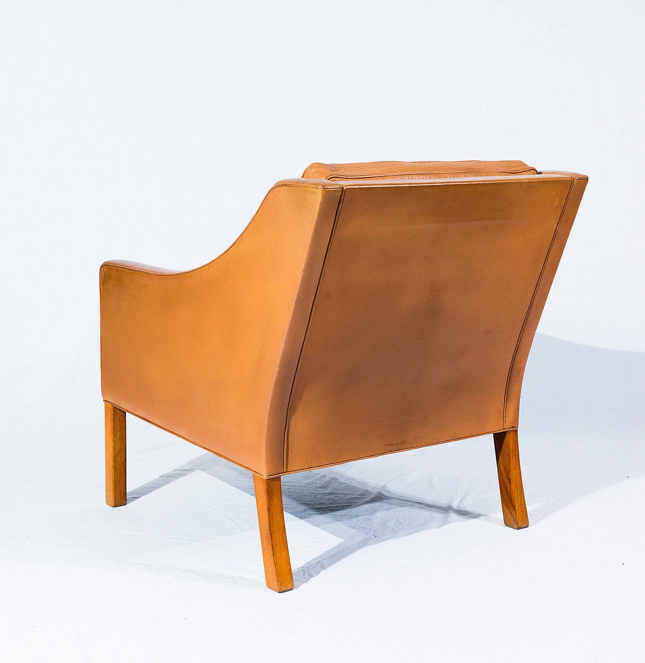 Danish Børge Mogensen Model No. 2207 Leather Lounge Chair