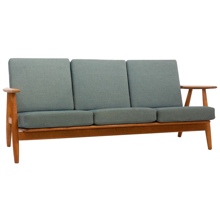 Frits Henningsen Sofa