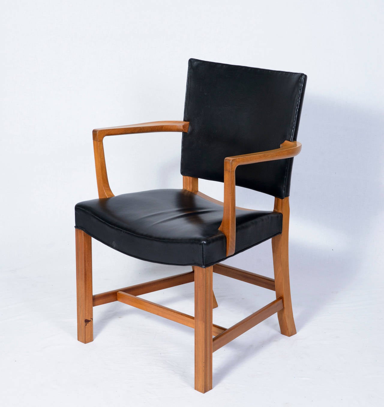 shin warmer chair
