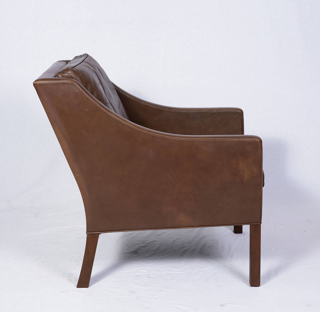 Mid-20th Century Pair of Borge Mogensen Model #2207 Leather Lounge Chairs