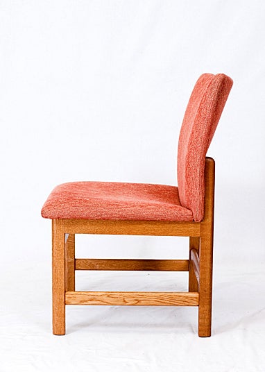 Scandinavian Modern Pair of Borge Mogensen Chairs For Sale
