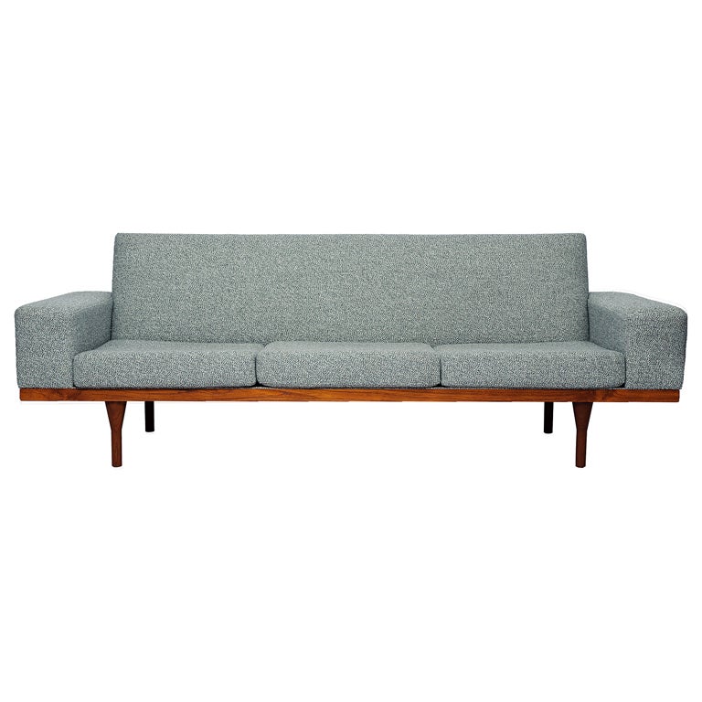 Illum Wikkelso Sofa