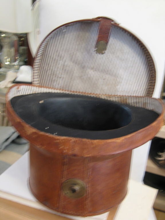 Edwardian Leather  Hatbox
