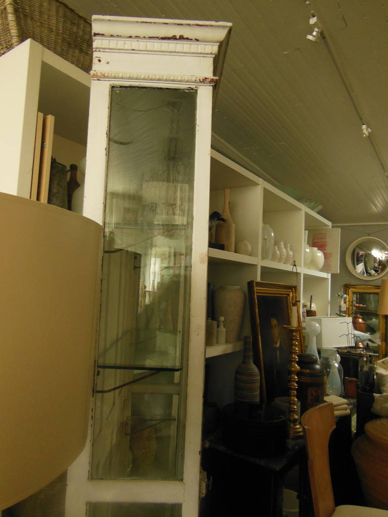 Vintage Display Cabinet In Good Condition In Sag Harbor, NY