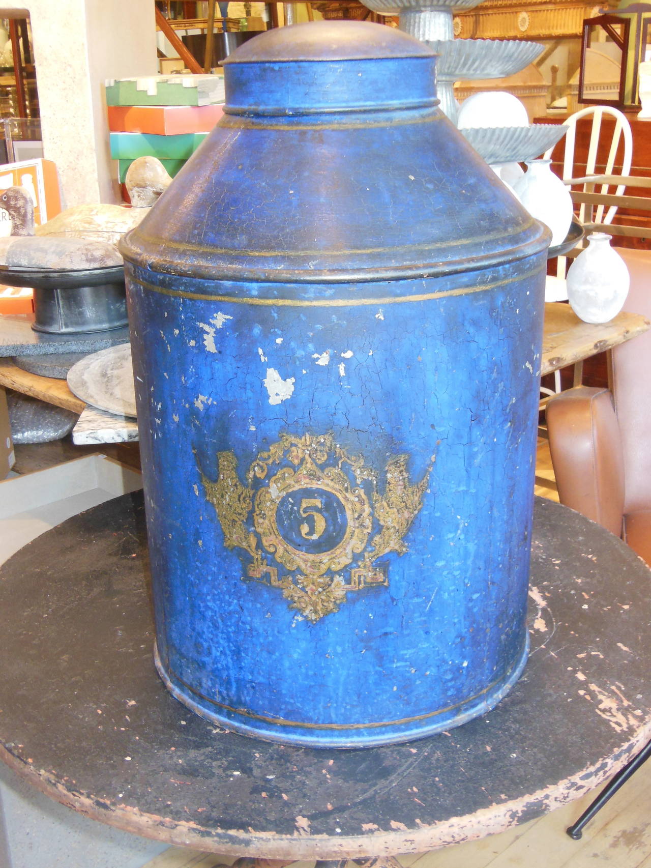 very nice tin in old paint