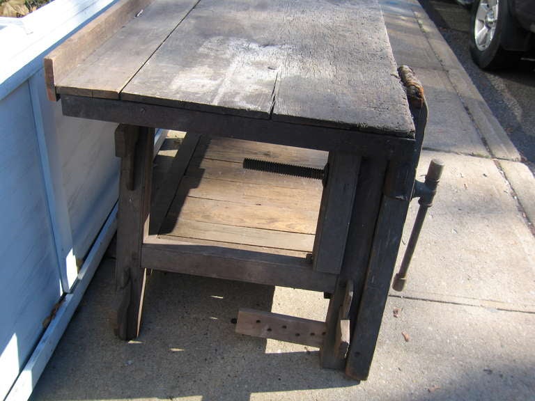 Primitive Work Bench In Good Condition In Sag Harbor, NY