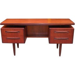 Mid-Century Ib Kofod-Larsen G Plan Floating Desk / Vanity