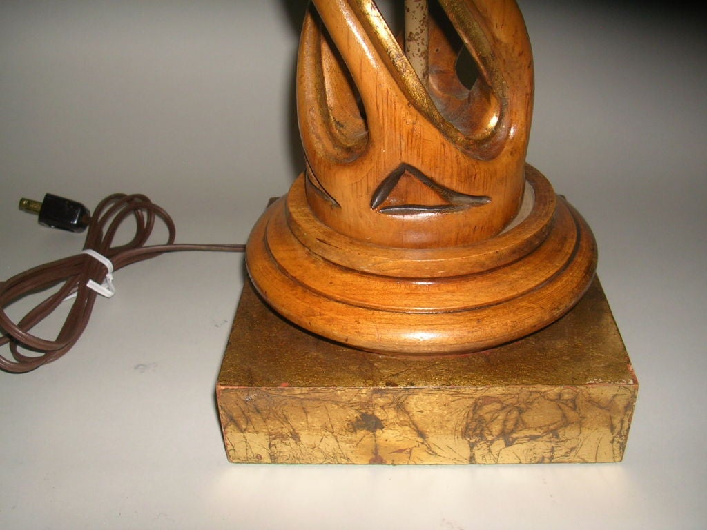 James Mont Style 1950s Carved Helix Table Lamp In Good Condition For Sale In New York, NY