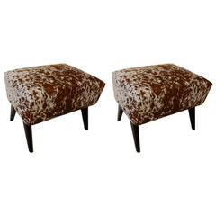 Pair of Mid-Century Modern Italian Ottomans, Stools or Benches in Cowhide