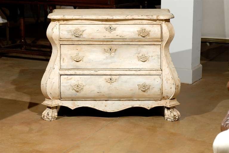 Dutch Baroque Style Painted Three-Drawer Bombé Commode from the 1890s 3