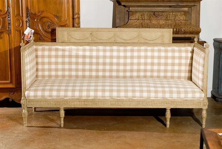 Upholstery Swedish Period Gustavian Neoclassical Painted Sofa with Checkered Fabric