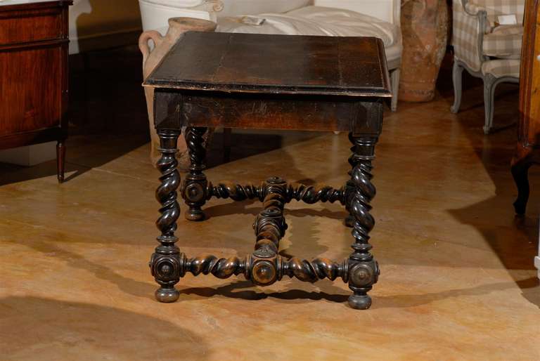 17th Century French Louis XIII Period Walnut Side Table with Barley-Twist Base In Good Condition For Sale In Atlanta, GA