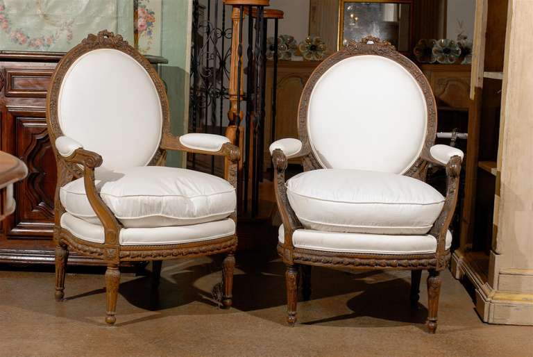 Pair of French Louis XVI Style Upholstered Armchairs from the Early 19th Century 4