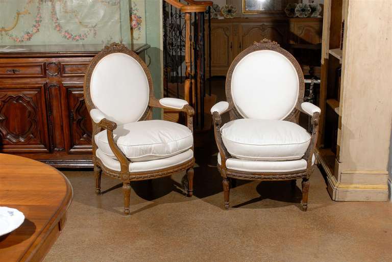 Pair of French Louis XVI Style Upholstered Armchairs from the Early 19th Century 3