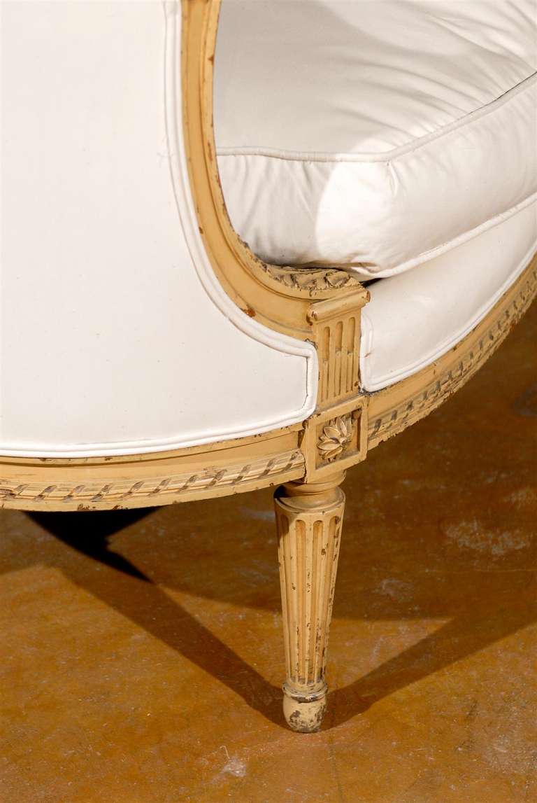 French Louis XVI Style Carved Wood Canapé with Wraparound Back, circa 1890 1