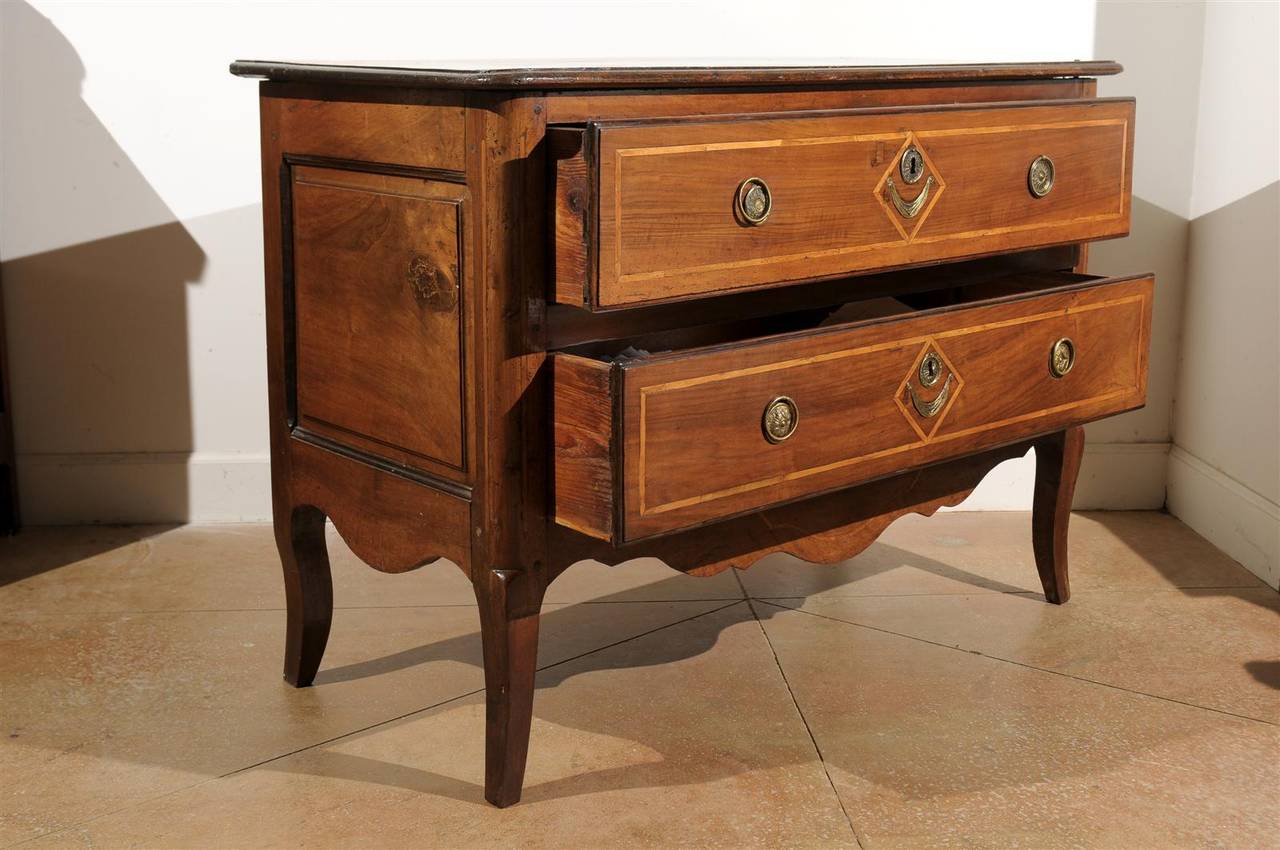 French Directoire Two-Drawer Walnut Commode with Banded Inlay from Provence For Sale 4