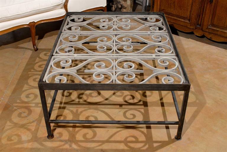 Iron Rectangular Coffee Table Made of French 1850s Painted Ironwork Balcony 3