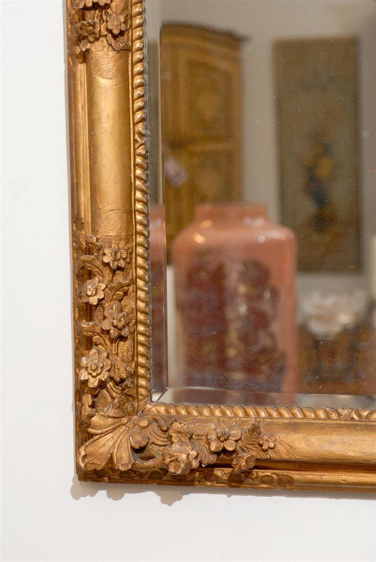 18th Century and Earlier French Late 18th Century Régence Style Carved Mirror with Floral Decor