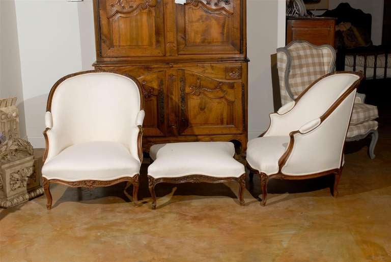 French Louis XV Style Walnut Duchesse Brisée, circa 1880 with New Upholstery 4