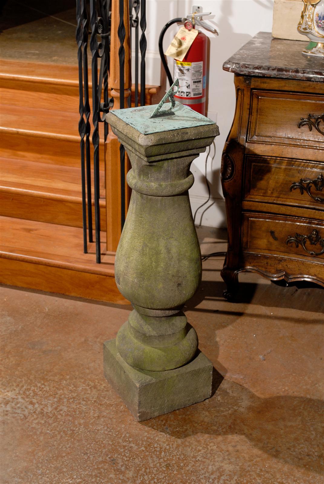 English 1860s Baluster-Shaped Sandstone Sundial with Verdigris Bronze Dial 5