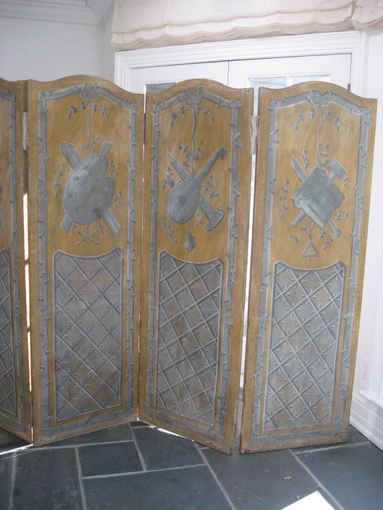 19th Century French Painted Six-Panel Musical Theme Screen In Good Condition For Sale In Water Mill, NY