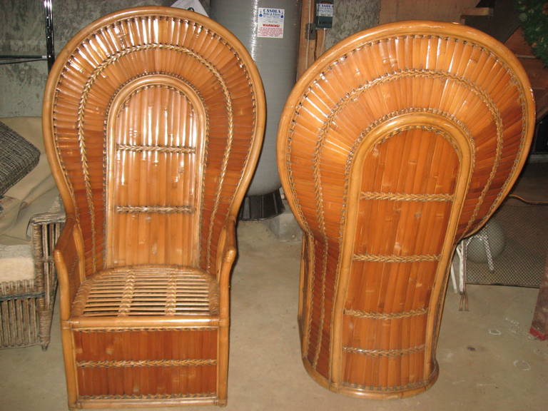 Pair of Vintage Peacock Lounge Chairs In Excellent Condition In Water Mill, NY