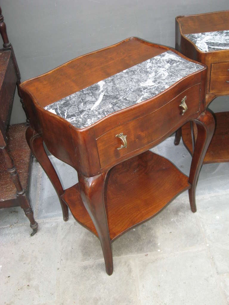 Pair of Wood and Marble End Tables, Nightstands In Excellent Condition In Water Mill, NY